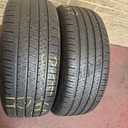 Set of 2 Nice Tires 255/60/17 ( We Install & Balance)