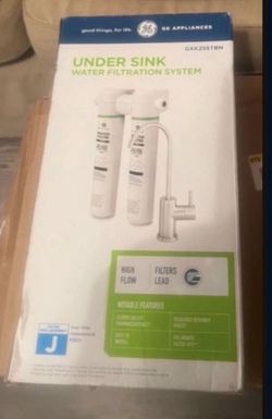 (NEW) GE Dual Stage Under Sink Water Filtration / Water Purification System with Faucet & Filter