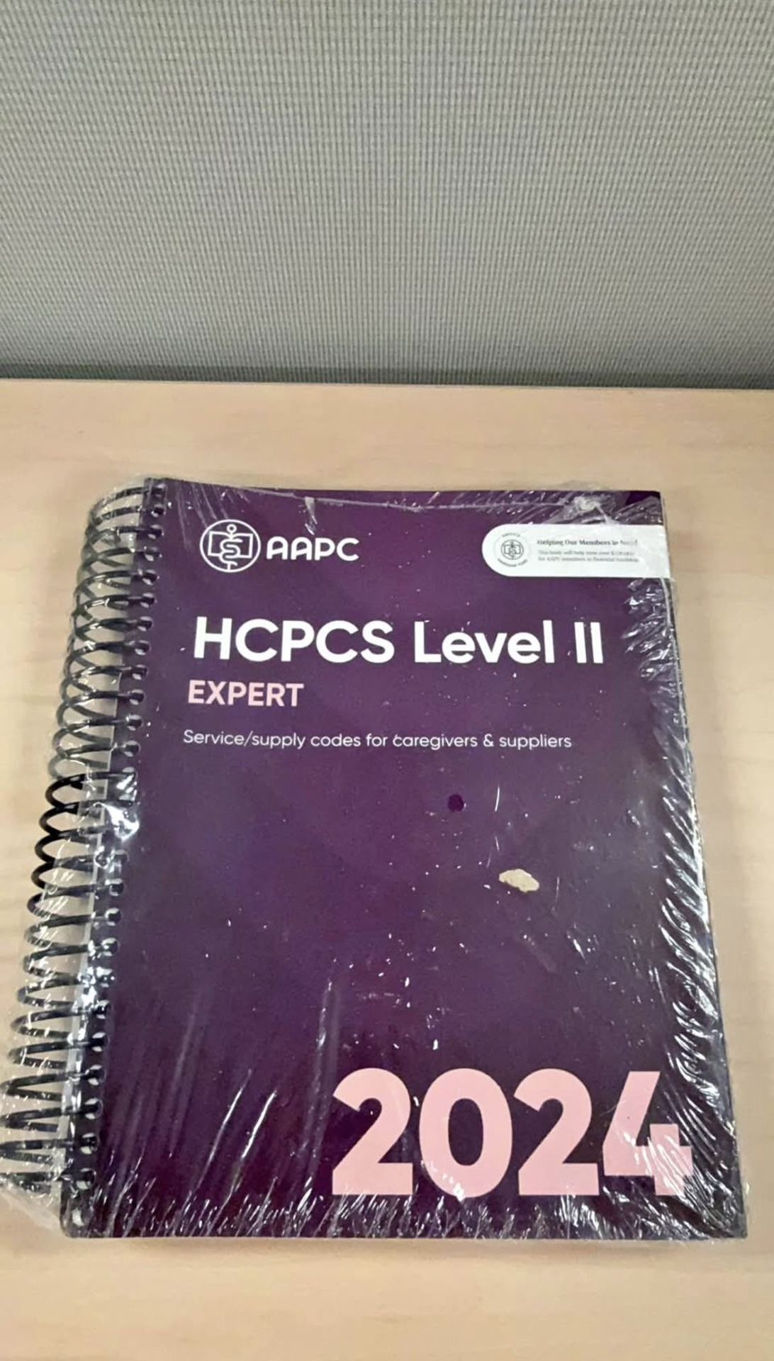 2024 AAPC HCPCS Level II (2) Expert Code Book - Medical Billing & Coding Essential