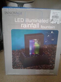 Illuminated fountain