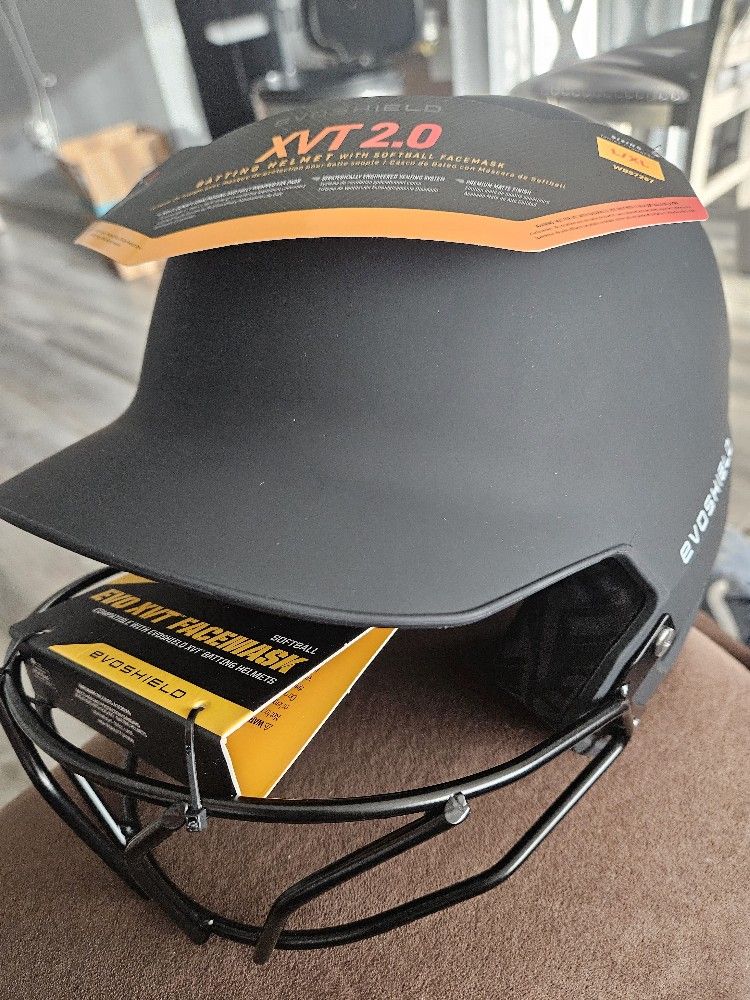 XVT 2.0 MATTE BATTING HELMET WITH FACEMASK  L/XL