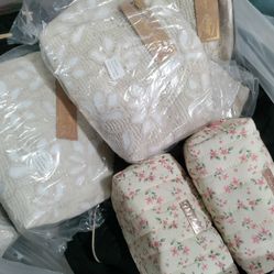 Brand New Make-up Bags!
