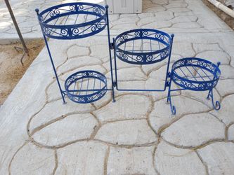 Plant stand 4  in 1 ( folds)