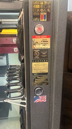 Br33 safe 30 wide