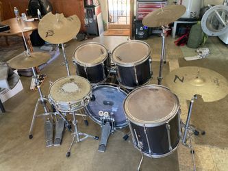 Pearl Export series Drum Set
