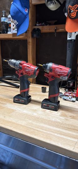 Milwaukee M12 drill and impact