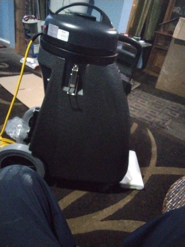 Shovelnose Wet And Dry Vac 