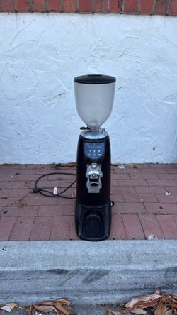 Coffee Equipment Professional-grade Compak E10 Master Conic digital espresso grinder