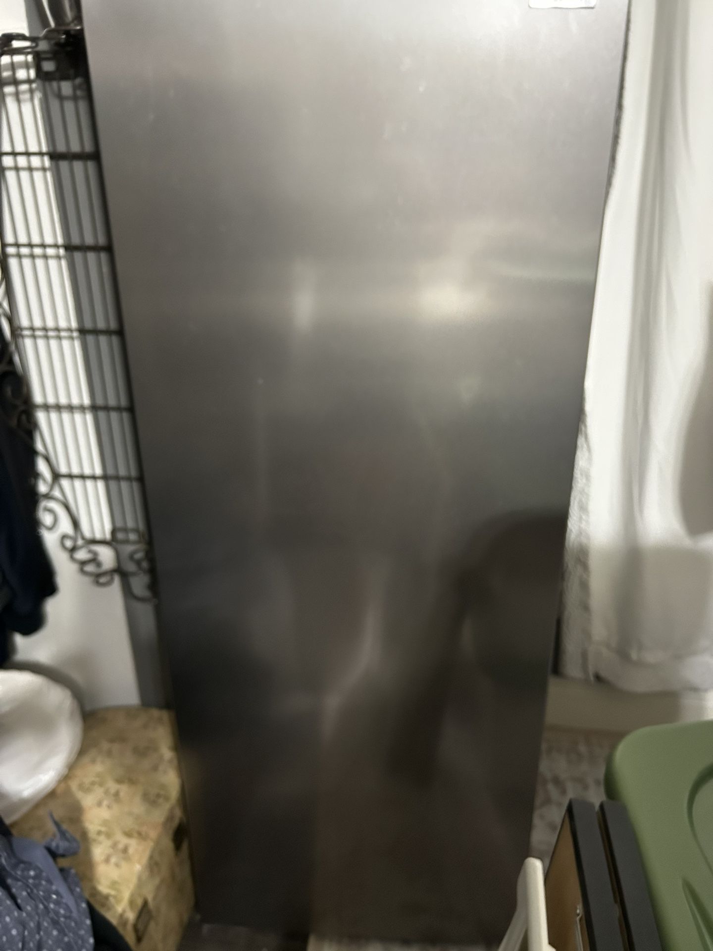 Vissani Freezer Fridge / Congelador