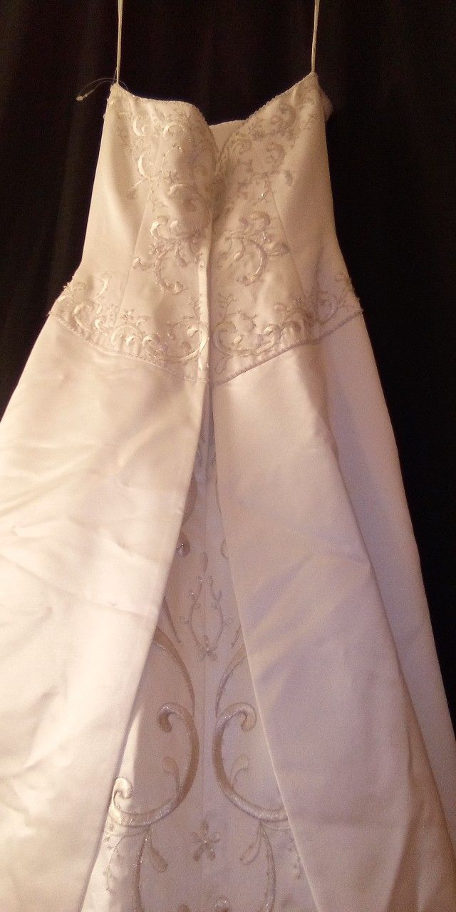 David Bridal Wedding Dress