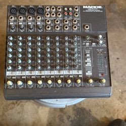 Mackie 1202-VLZ Mixer