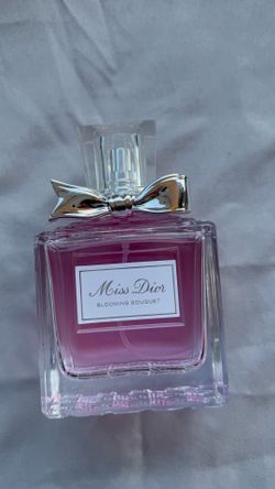 Miss Dior perfume