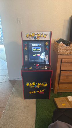 PAC man arcade machine