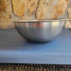 Medium Stainless Steel Mixer Mixing Bowl - 2 Available