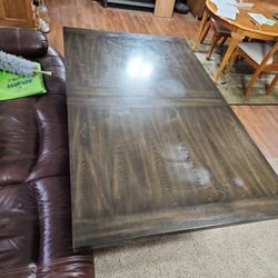 Free Kitchen Table  2 Chairs 