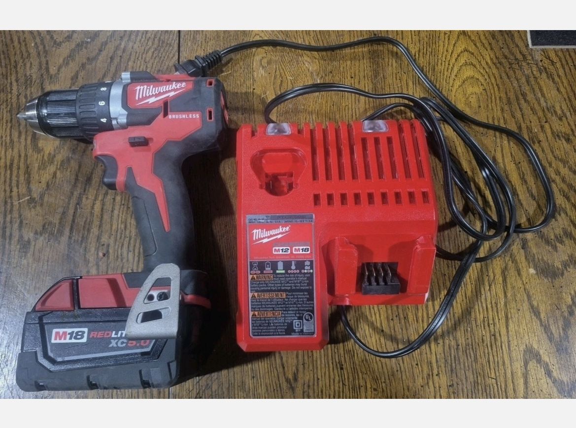 M18 Drill 6.0 Battery And Charger