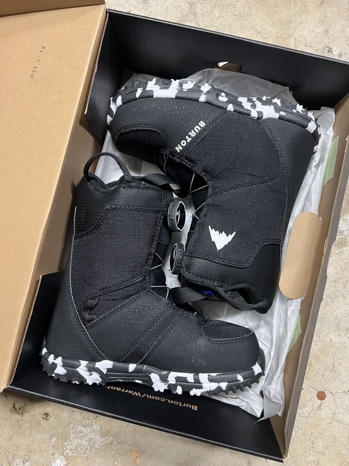 Kids Burton Snowboarding Boots 