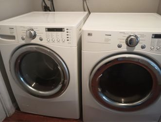 LG WASHER AND DRYER SET