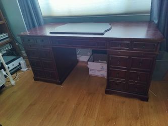 Bombay Executive Desk