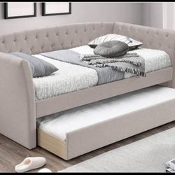 Day Bed w/ Slats + Trundle - Twin