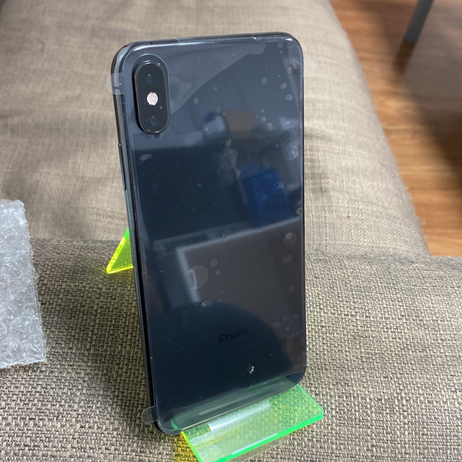 iPhone XSMax Unlocked