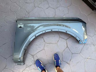 2021-2025 Ford Bronco fender right (PRICE FOR SET) gray