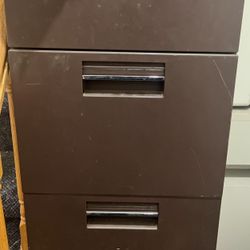 5 Draw File Cabinet 