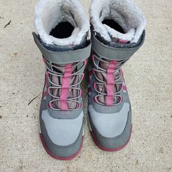 Merrel Snow Boots 