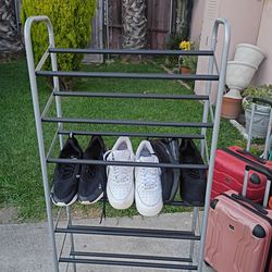 Shoe rack