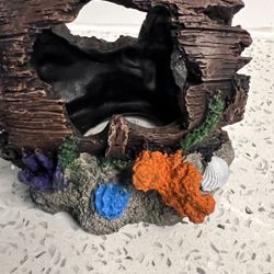 Betta Fish fish aquarium decoration with starfish and coral, fish tank accessories