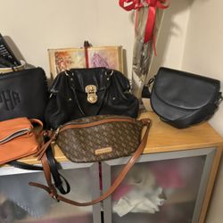 Women’s handbags