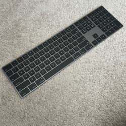 apple keyboard model a1843