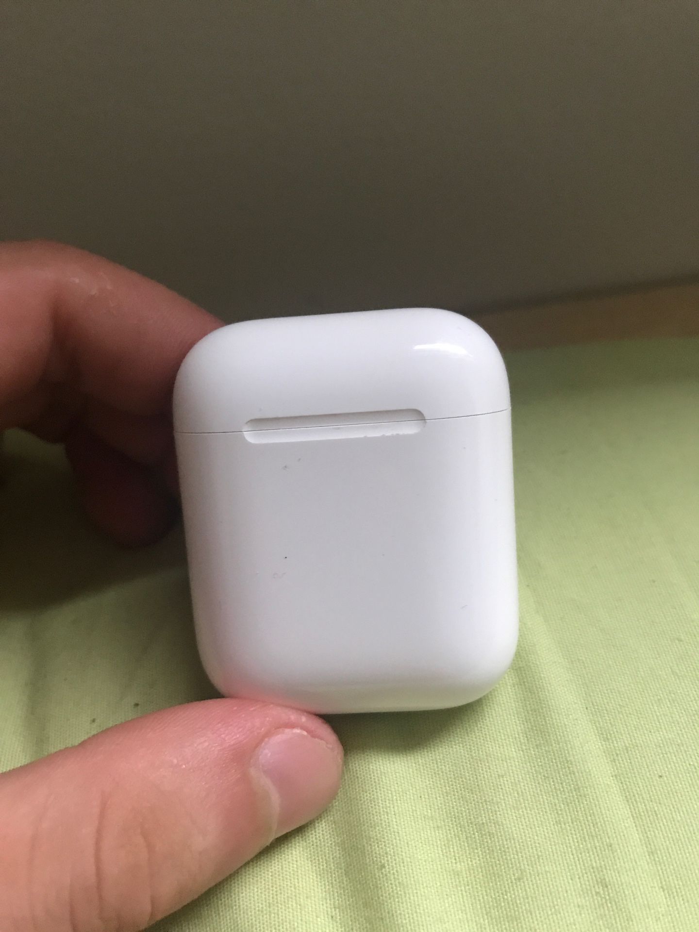 AirPod cases with right AirPod only