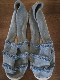 Zapatos nuevos  MK