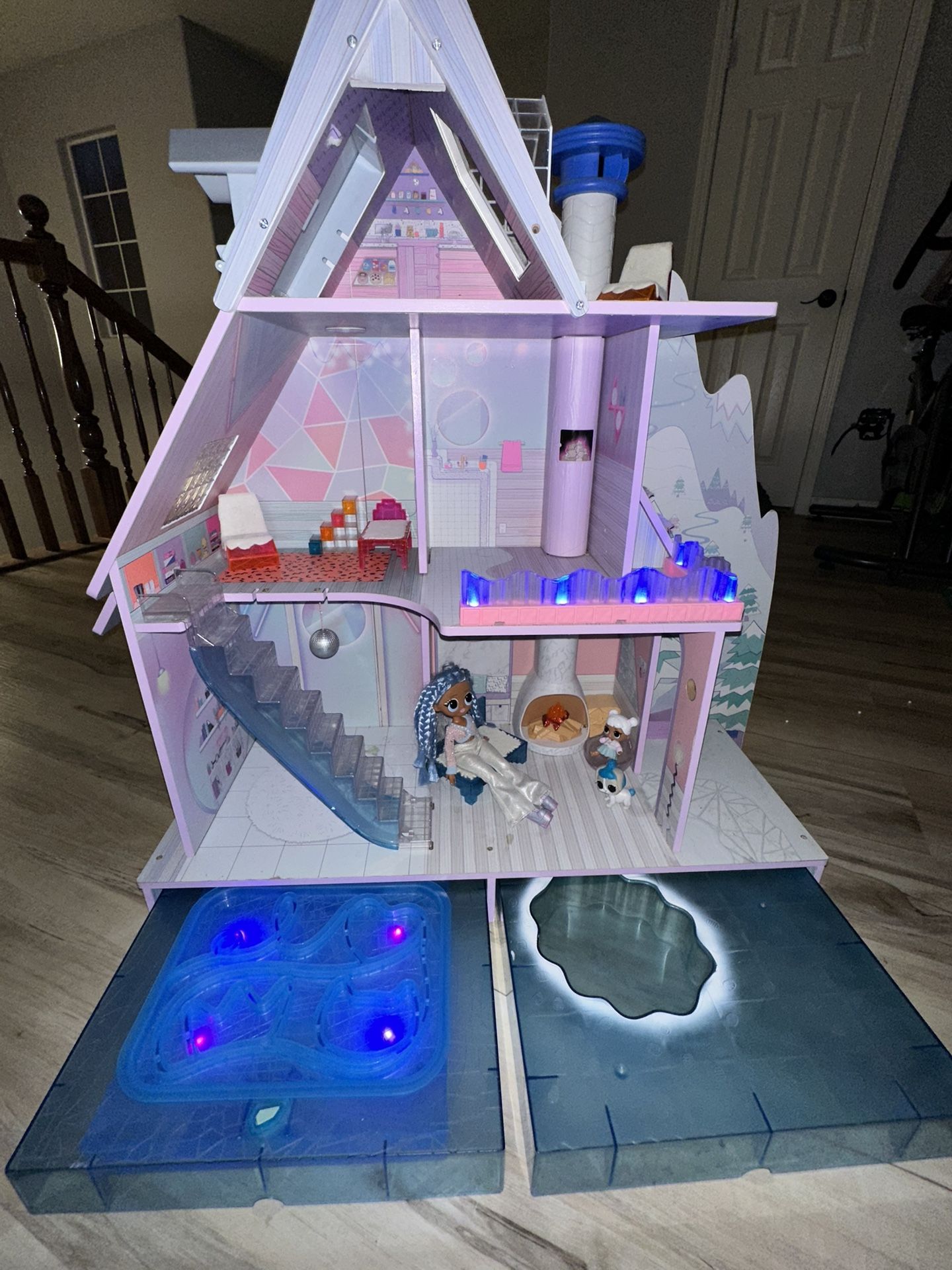 LOL DOLL HOUSE CHRISTMAS EDITION