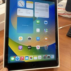 iPad 7th Gen 128gb Wifi+ Cellular, used in very good condition, $225 Each multiple available