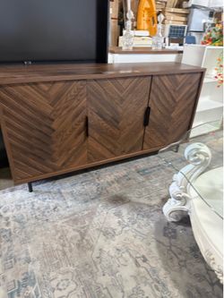 TV stand new