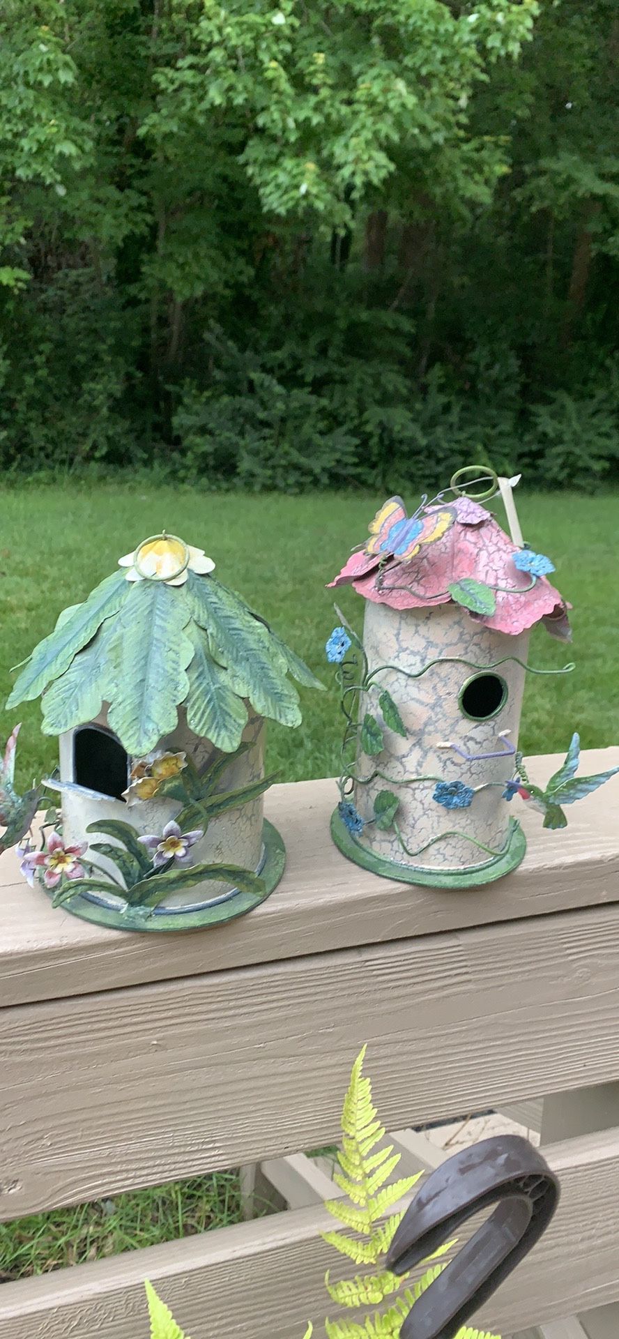 Bundle of 2 bird house 🏡 3-D look for decoration