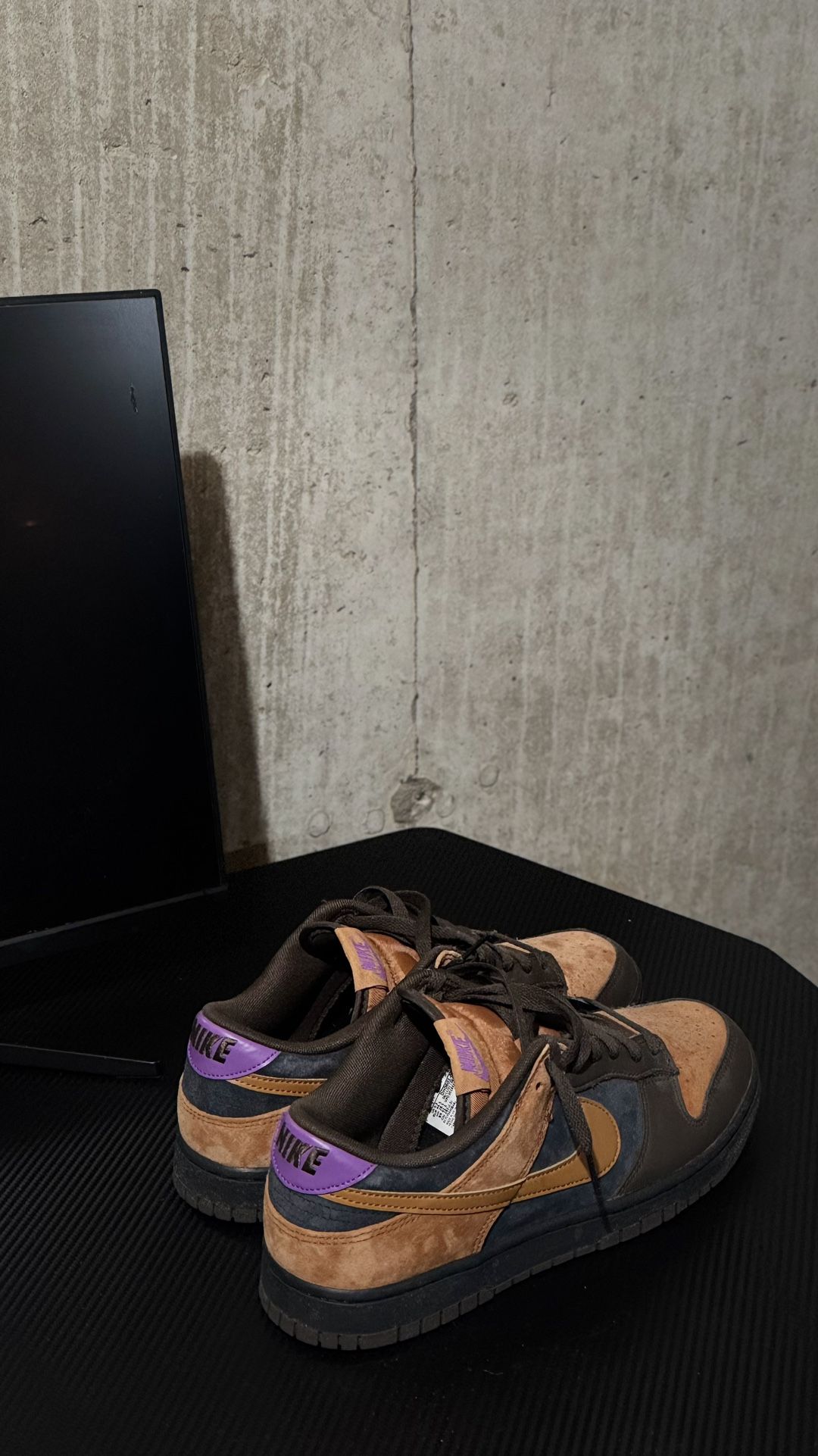 Nike Jordan Dunks Halloween Color Way