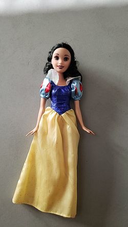 Snow White Barbie