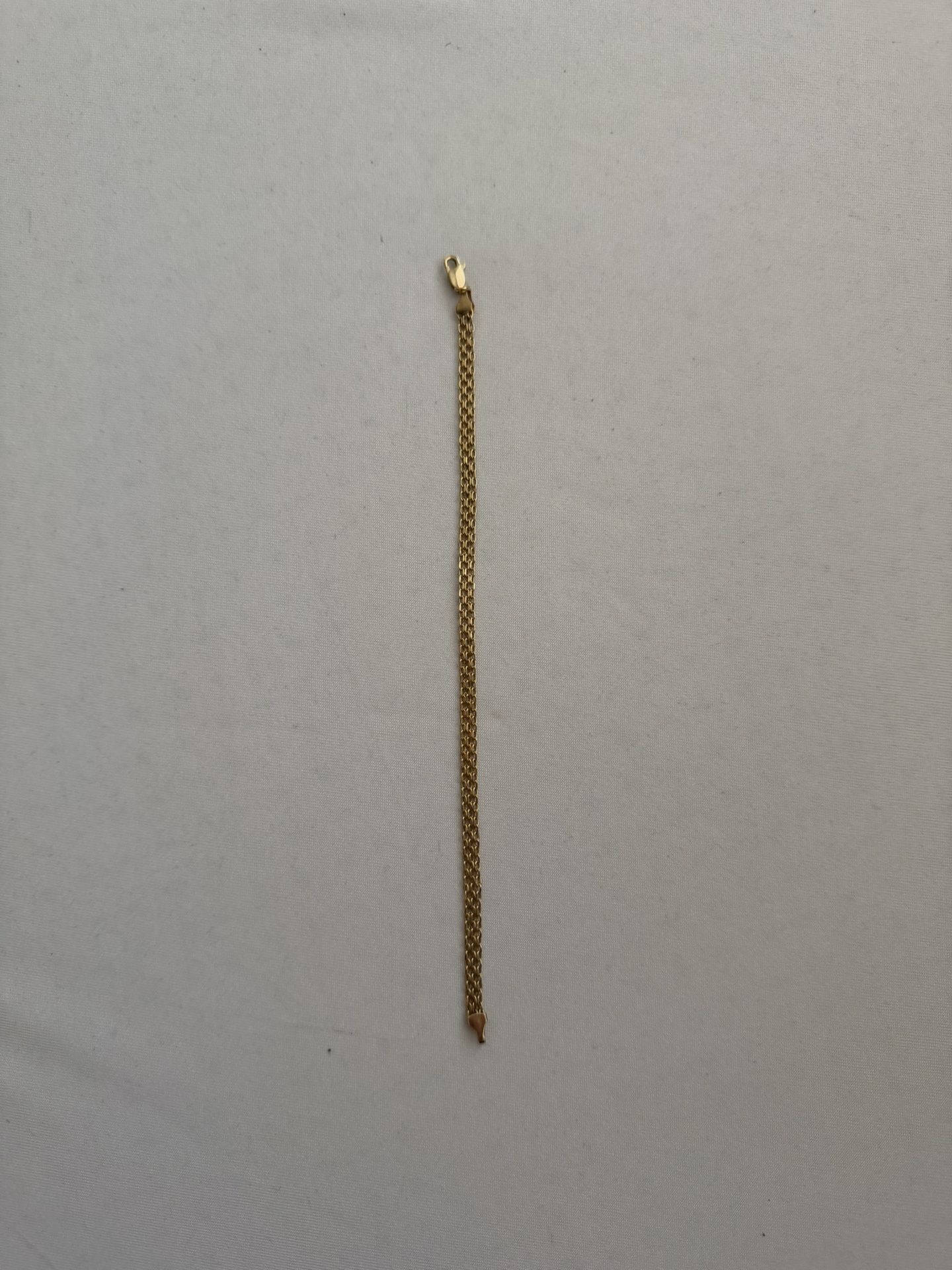 π 18K Italian Gold Bracelet (Brand New) β 19 cm, 3.3 g of solid gold, elegant and shiny design. β¨