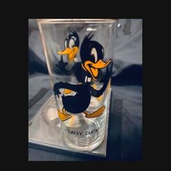 Daffy Duck Federal Thin Glass LUN Logo Under Name Black Writing 15oz  Pepsi Glass