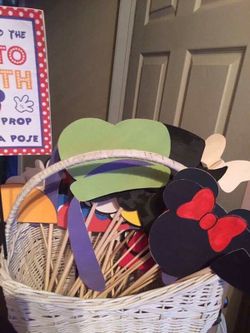 Mickey minnie photo booth