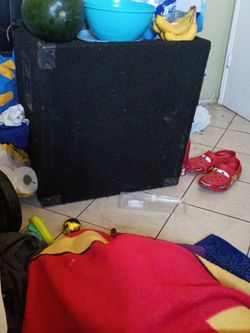 18 - 20 inch Bass Speaker in Box