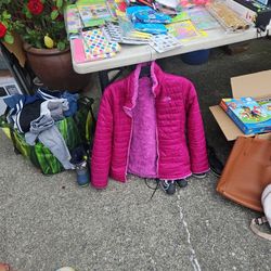 Girls Northface Size XL (18)