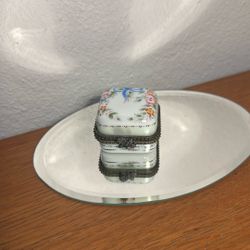 Vintage Limoges Trinket Porcelain Box ( Floral ) From Limoges France 