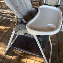 Like New High Chair 