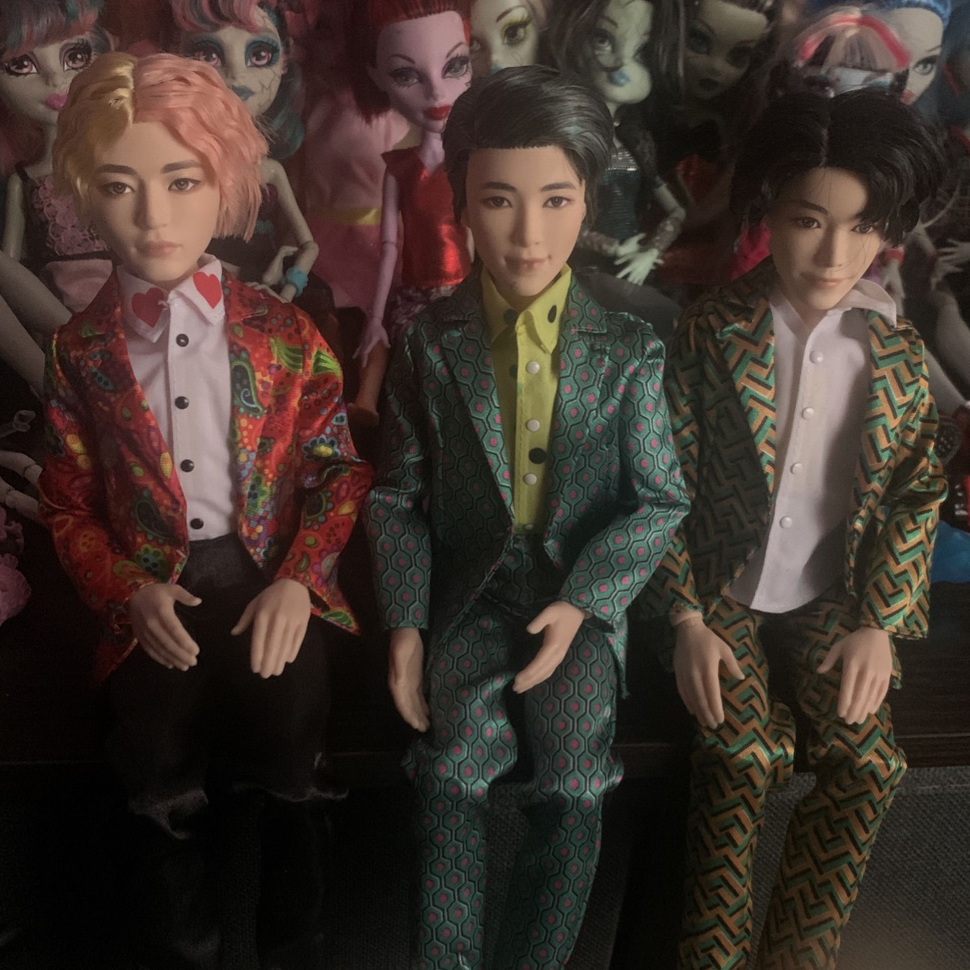 BTS dolls 