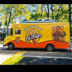 Food Truck For Sale/Lonchera En Venta