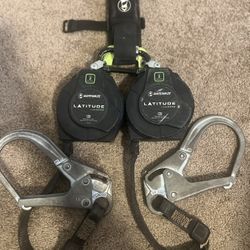 3M DBI Sala Harness (size LG) & Safewaze Latitude Ege dual yoyo
